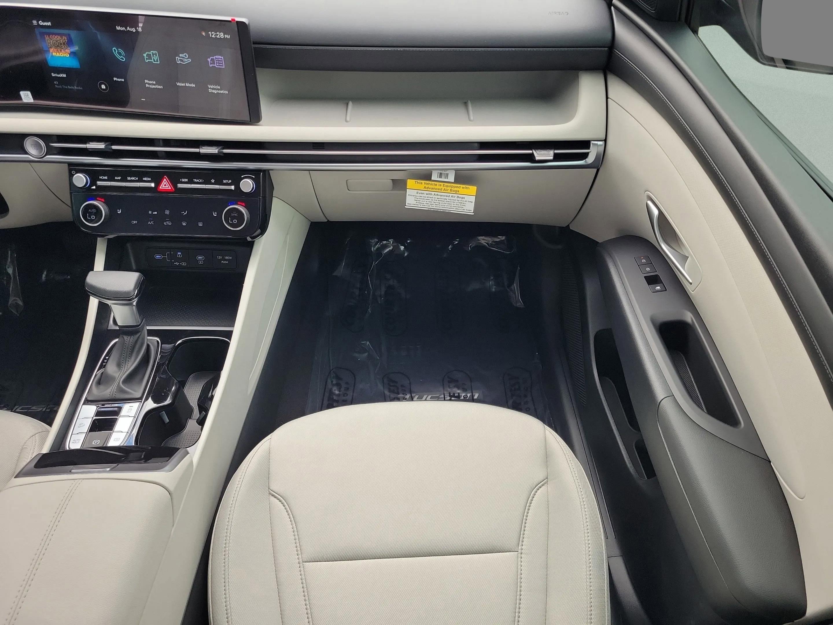 New 2026 Hyundai Tucson SEL image 22