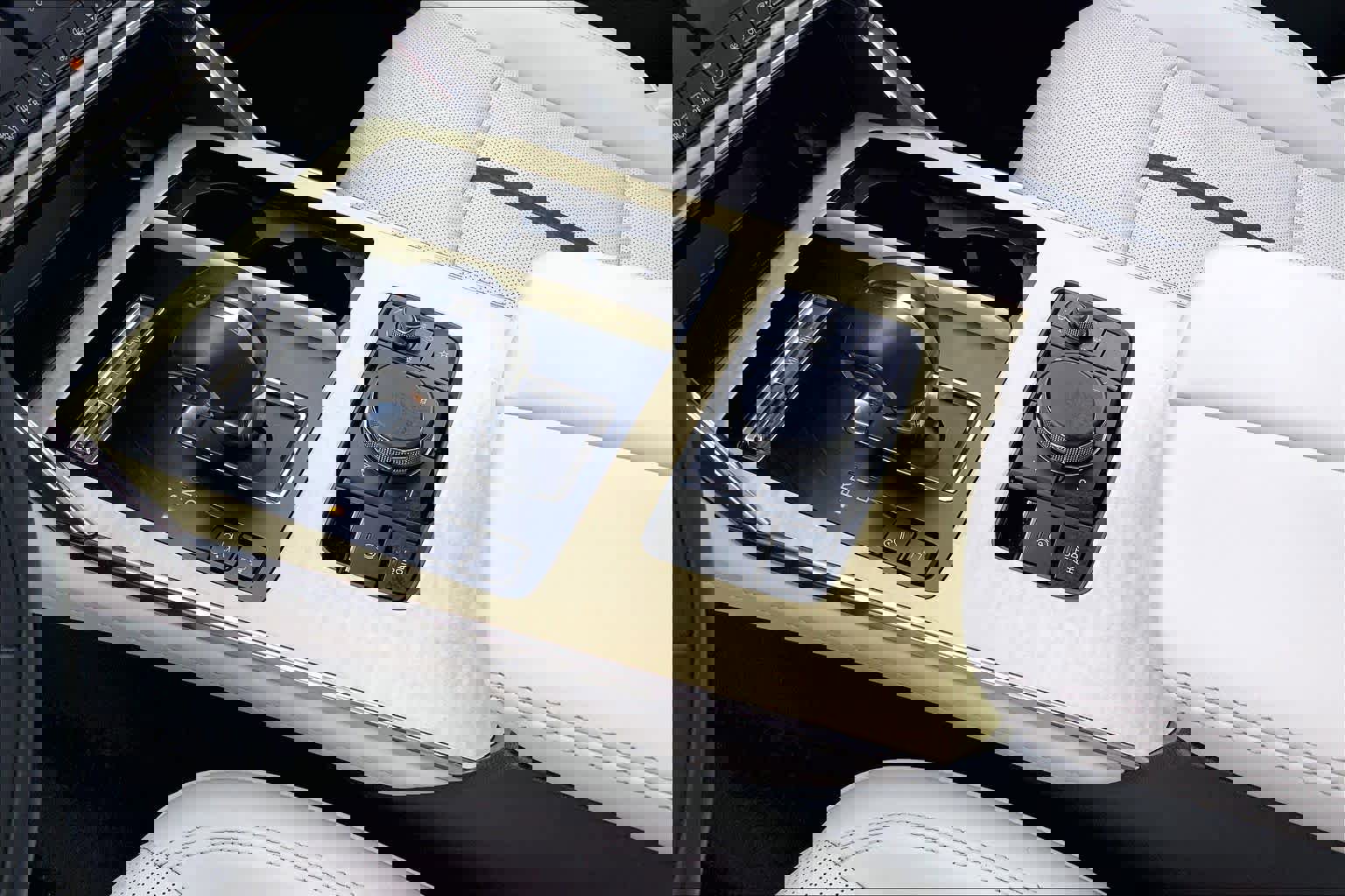 Used 2024 MAZDA CX-90 3.3 Turbo S w/ Premium Plus image 17