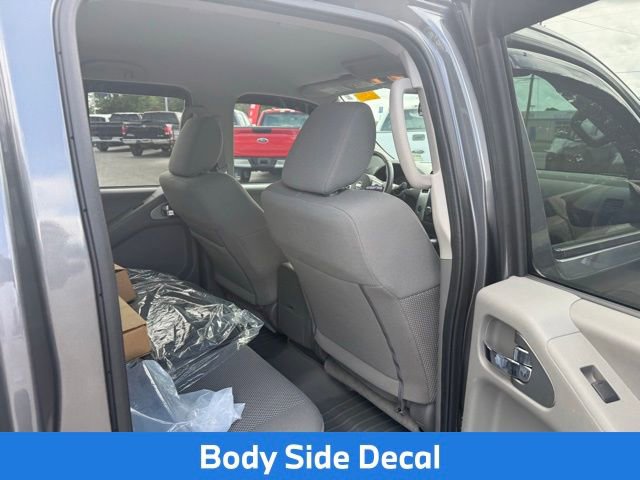 Used 2020 Nissan Frontier SV RWD image 17