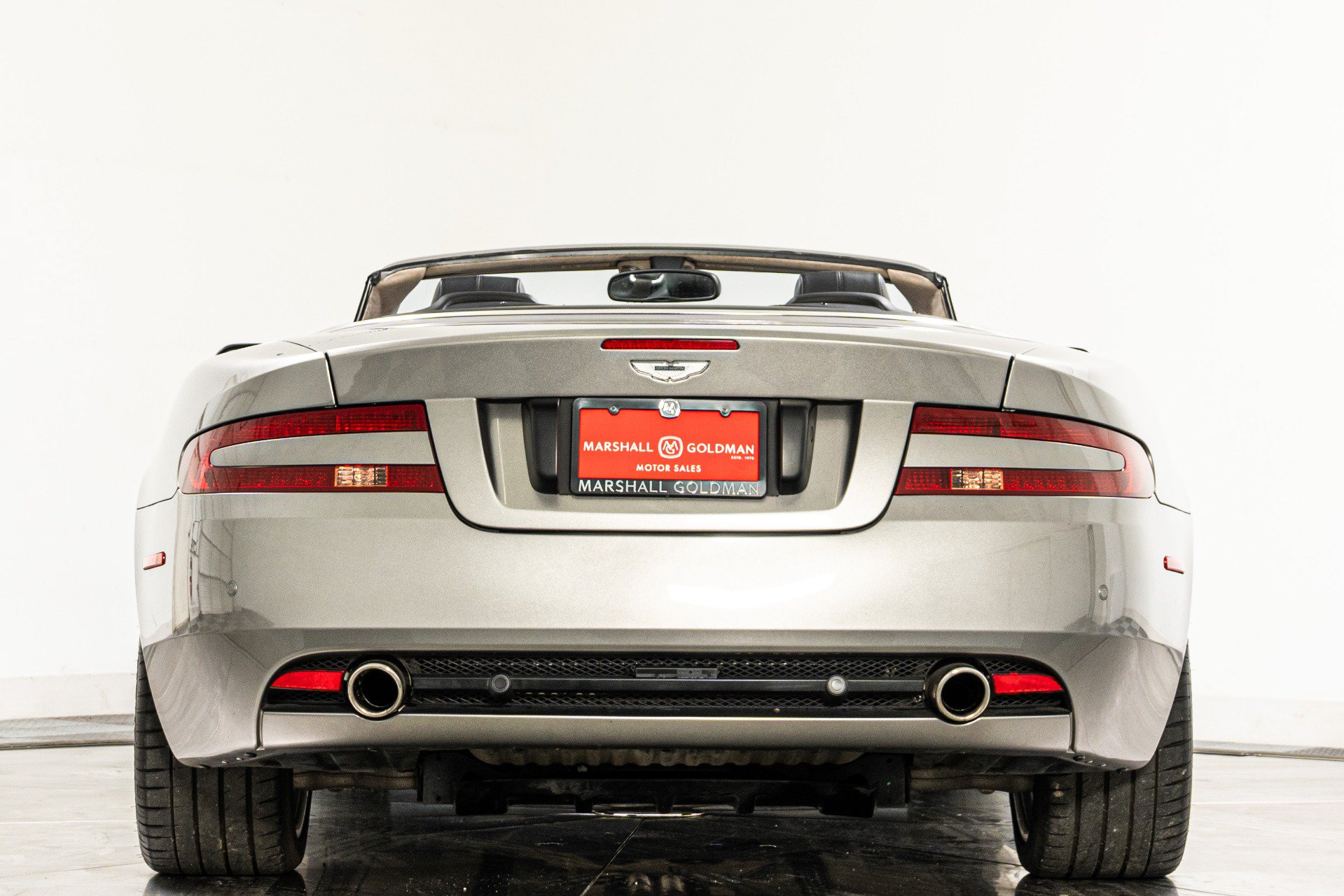 Used 2008 Aston Martin DB9 Volante RWD image 8