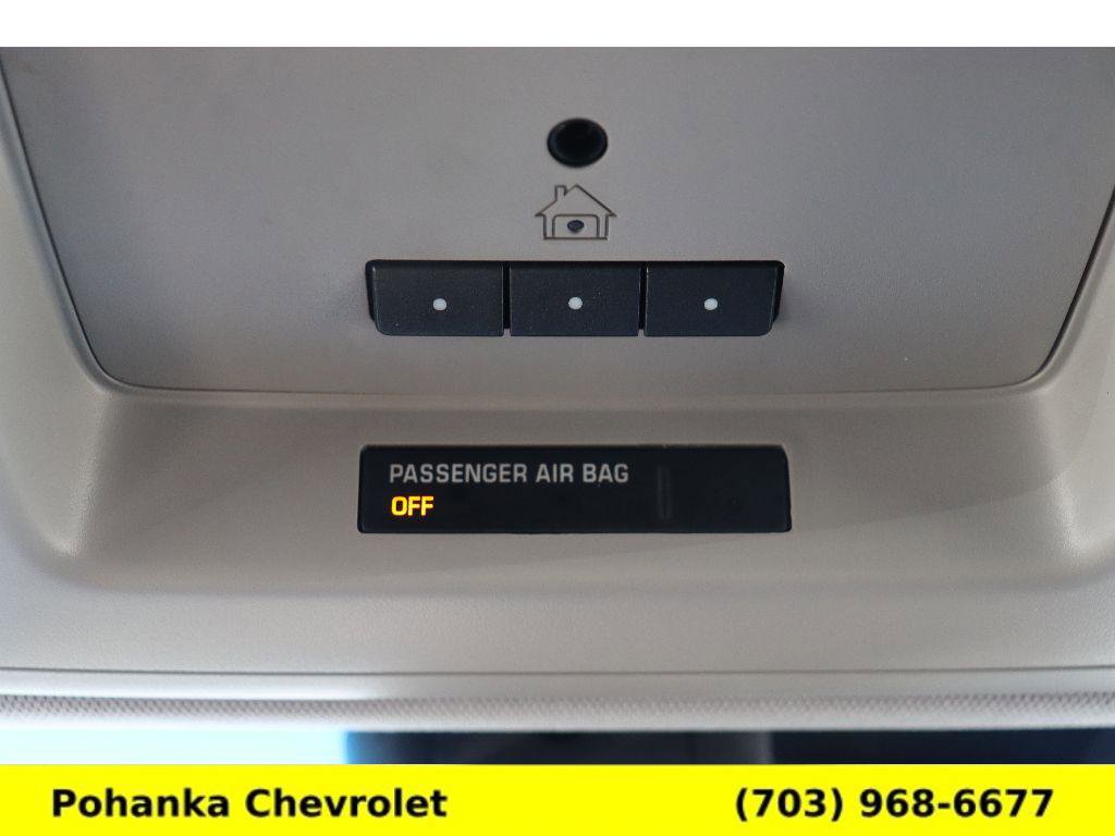 Used 2016 Chevrolet Suburban LT w/ Luxury Package image 19