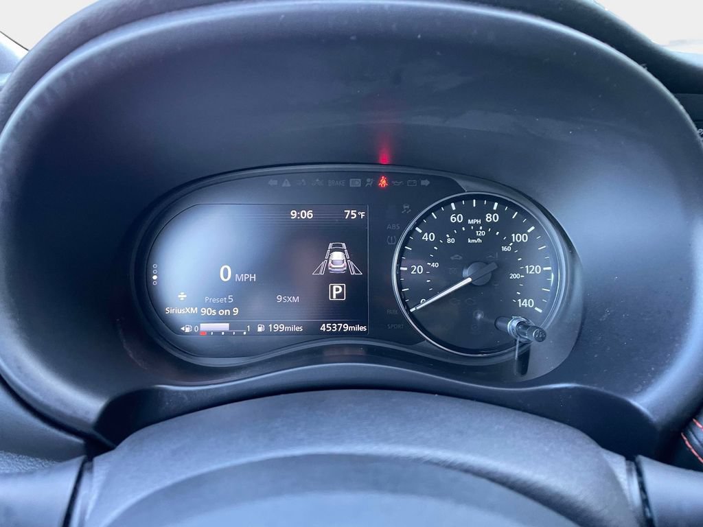 Used 2021 Nissan Kicks SR w/ SR Premium Package FWD image 23
