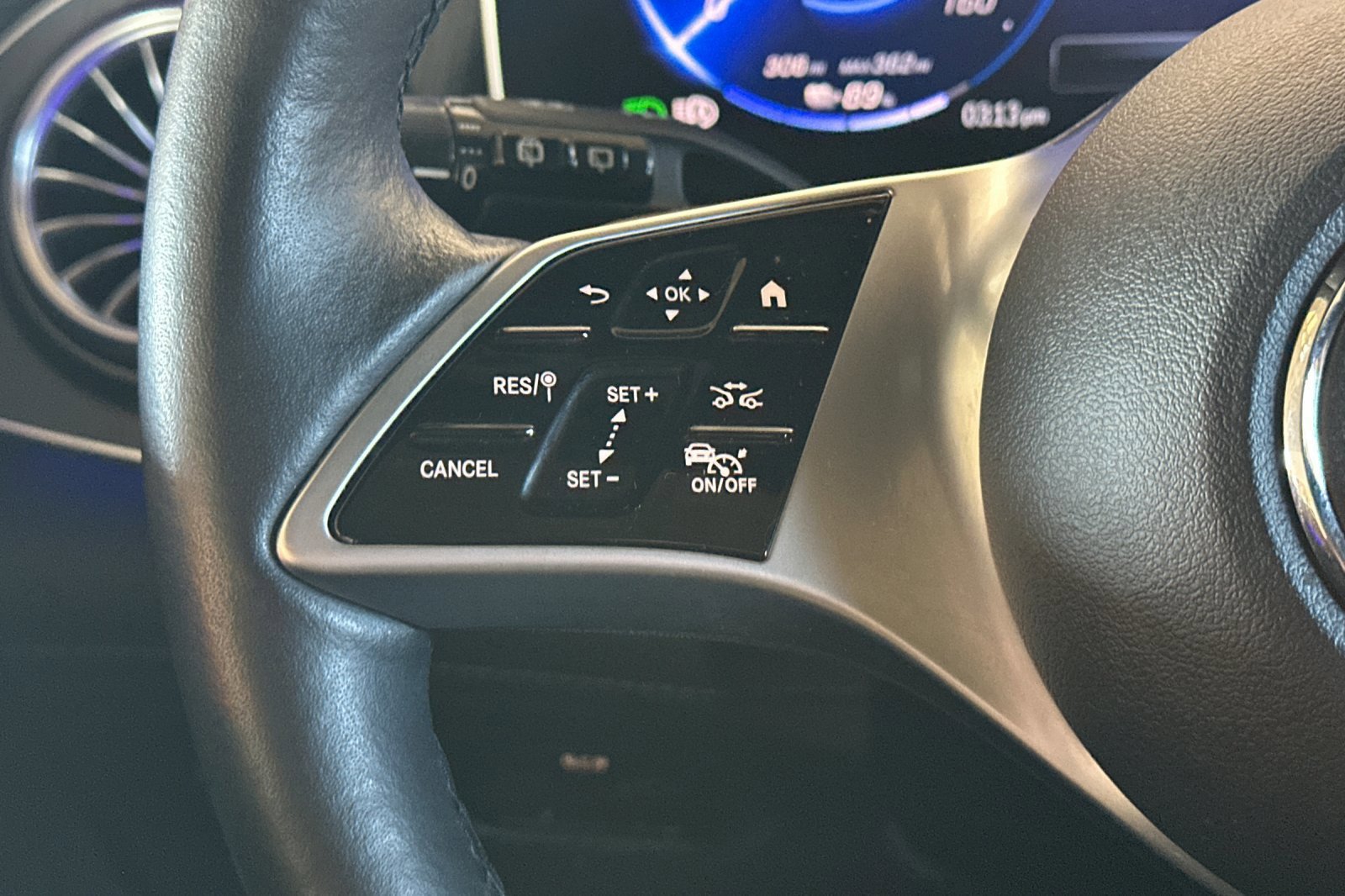 Certified 2023 Mercedes-Benz EQE 350+ SUV image 32