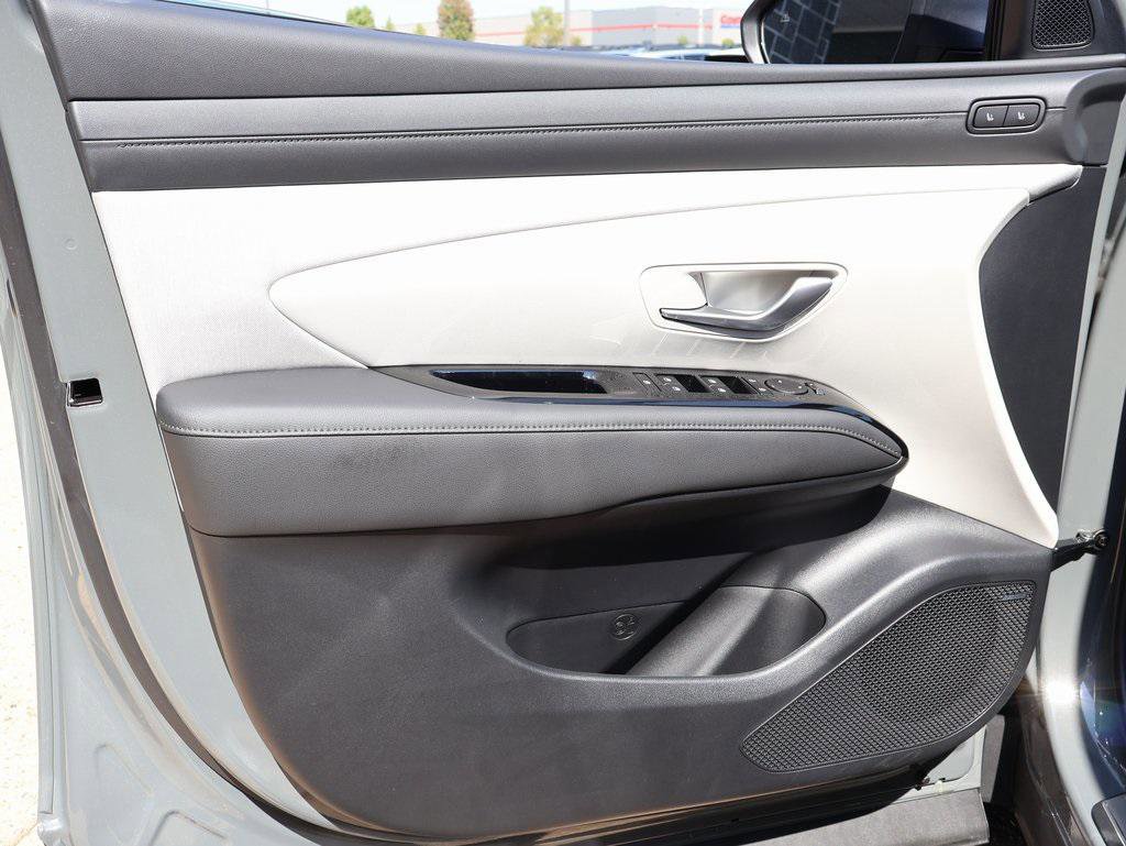 New 2026 Hyundai Tucson Limited image 22