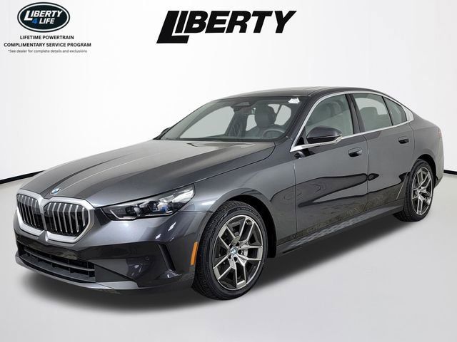 Used 2026 BMW 530i xDrive image 7