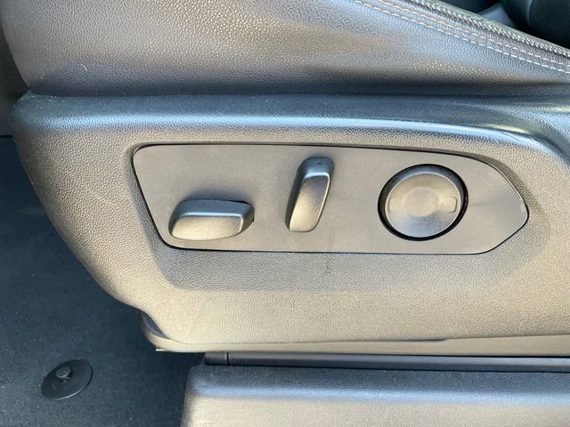 Used 2024 Chevrolet Silverado 3500 High Country w/ High Country Premium Package image 6