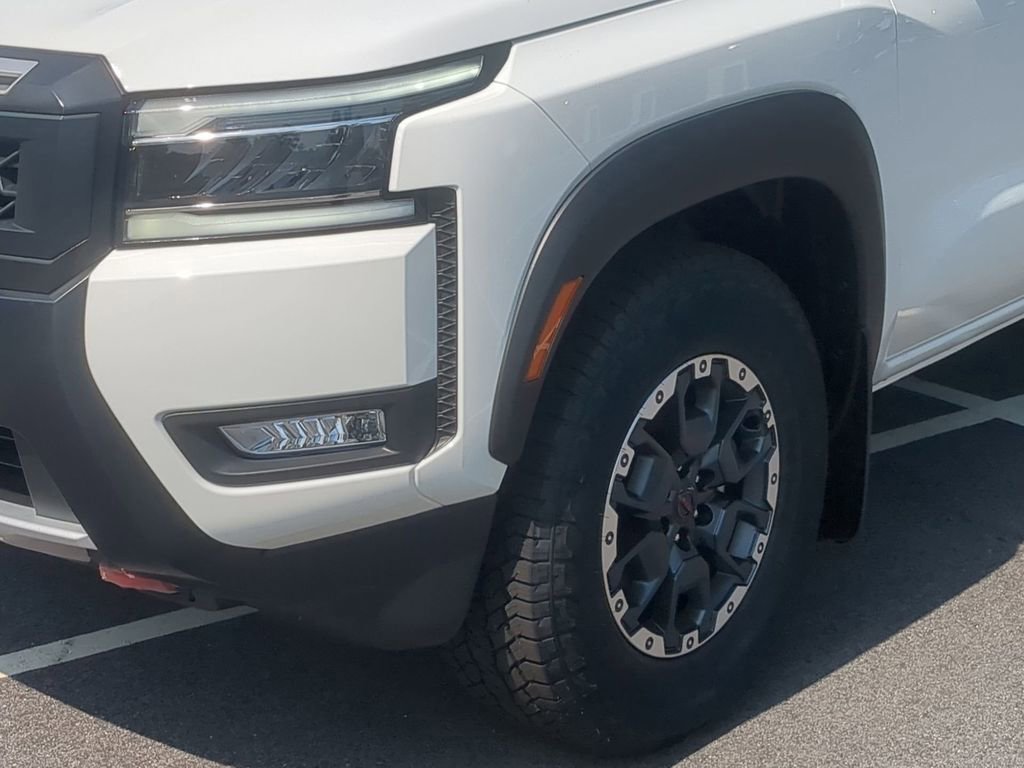 New 2025 Nissan Frontier Pro-X w/ Pro Premium Package RWD image 9