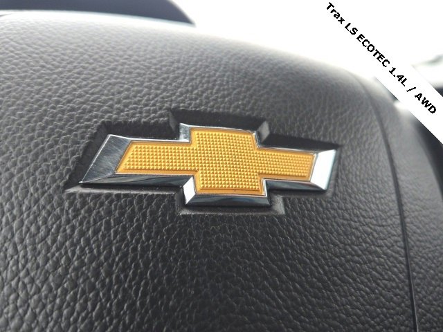 Used 2020 Chevrolet Trax LS w/ Tint and Cruise Package image 29