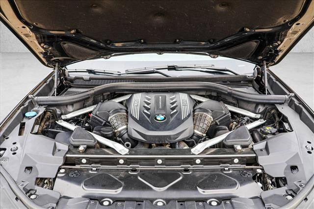 Used 2022 BMW X5 M50i image 29