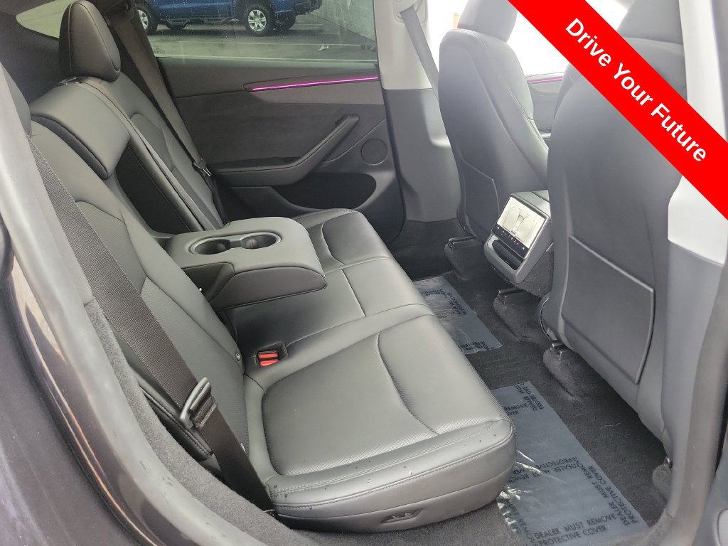 Used 2026 Tesla Model Y 2WD image 18