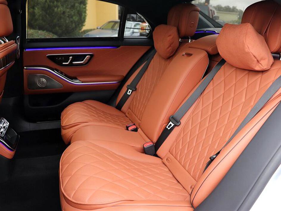 Used 2023 Mercedes-Benz S 580 4MATIC Sedan image 17