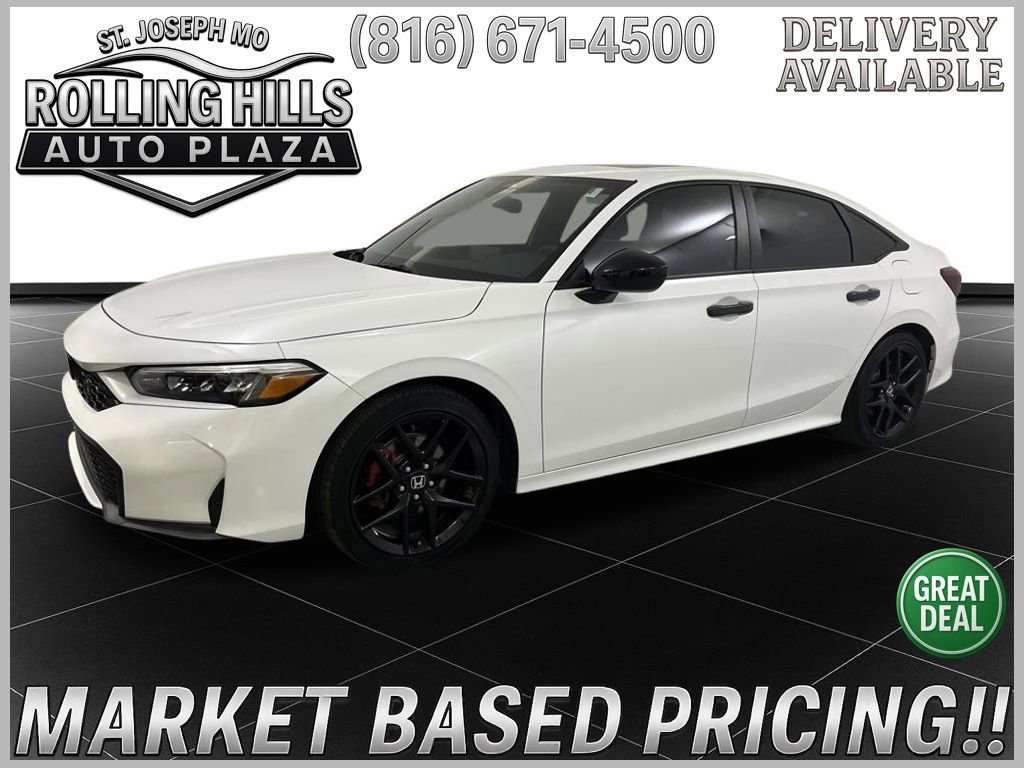 Used 2025 Honda Civic Sport image 1