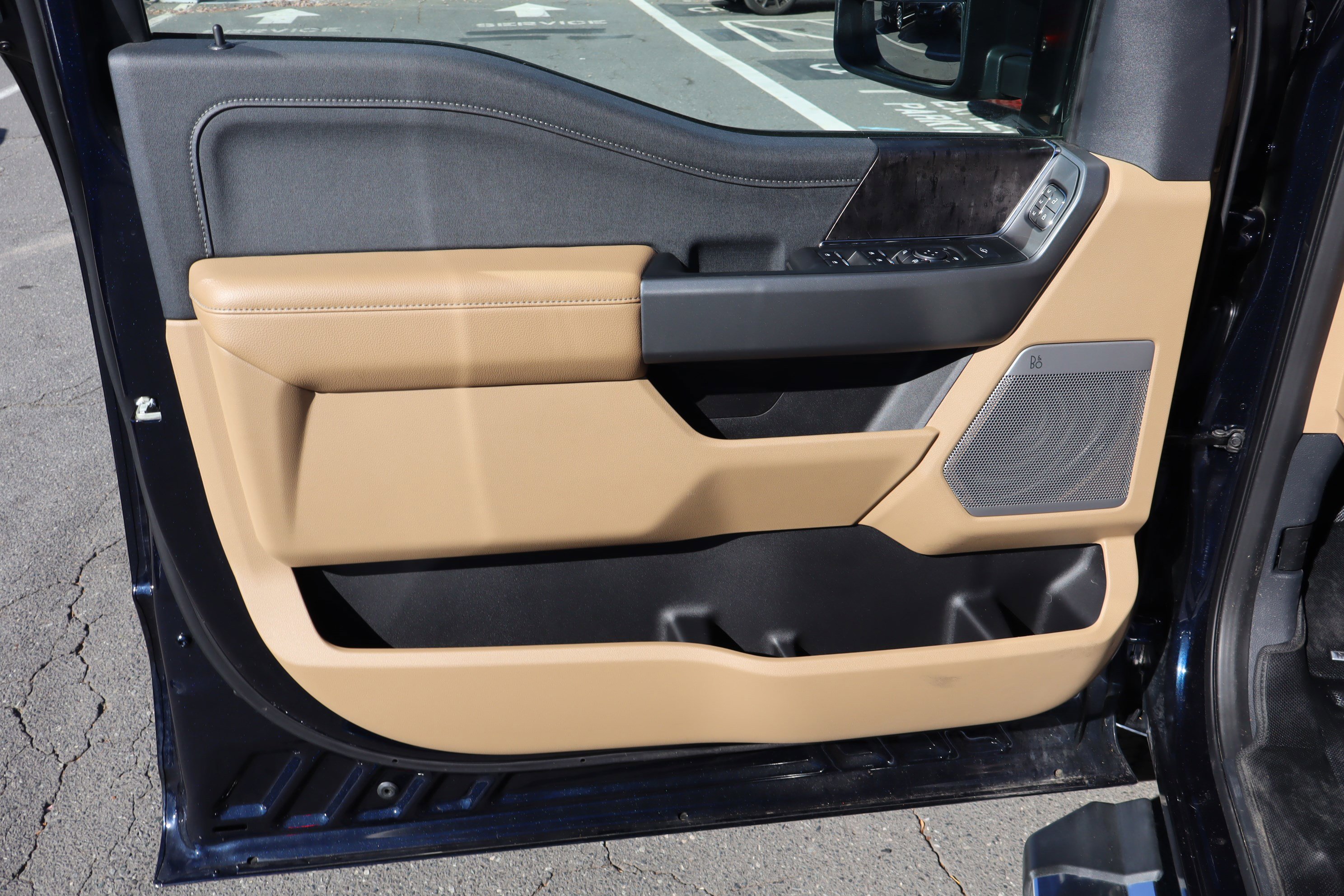 Used 2025 Ford F250 Lariat image 18