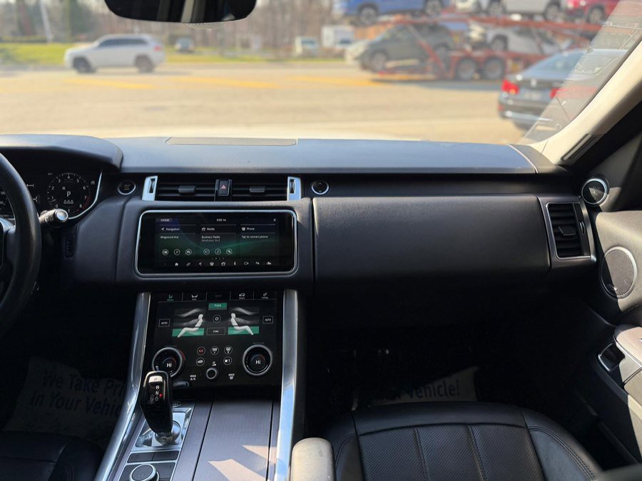 Used 2019 Land Rover Range Rover Sport HSE image 27