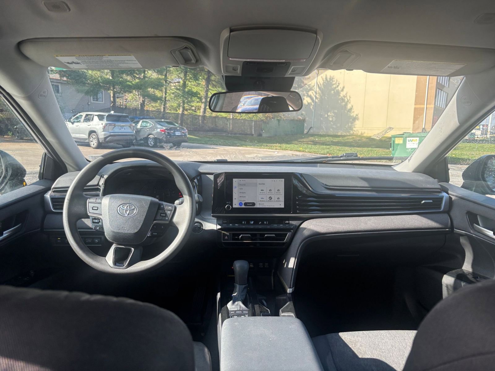 Used 2025 Toyota Camry LE image 31