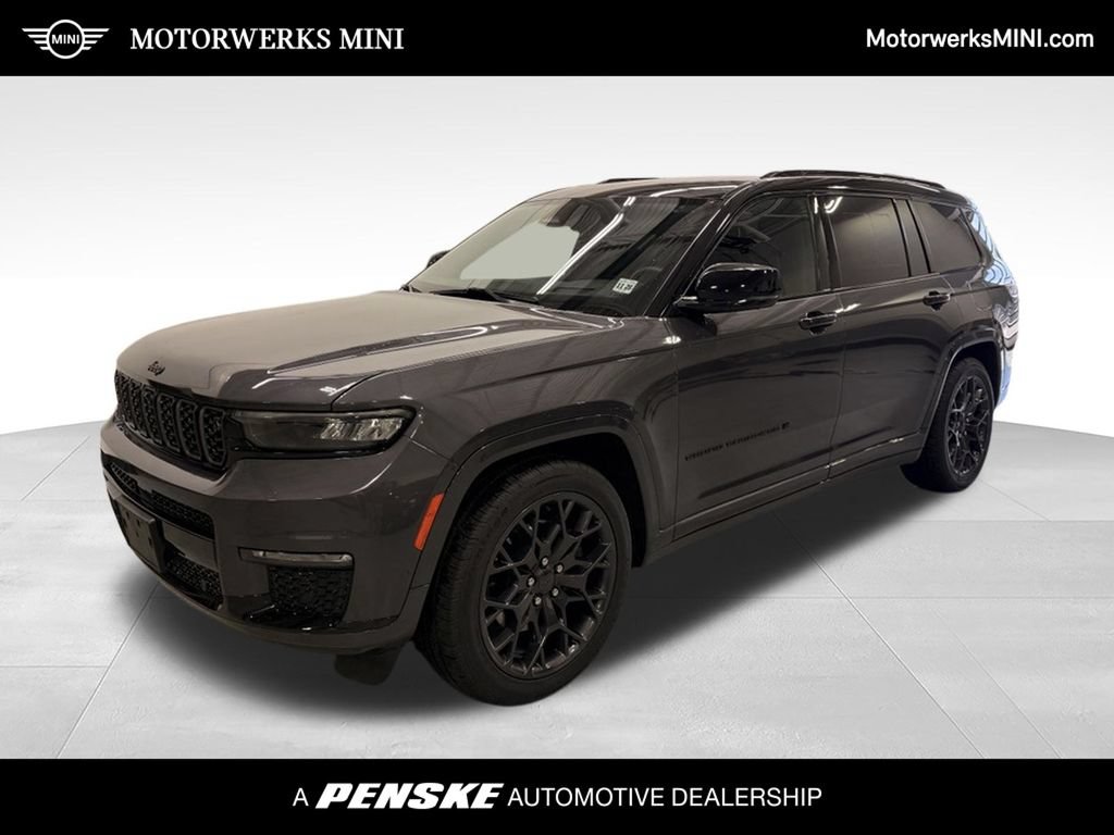 Used 2024 Jeep Grand Cherokee L Summit w/ Advanced Protech Group IV AWD/4WD video 1