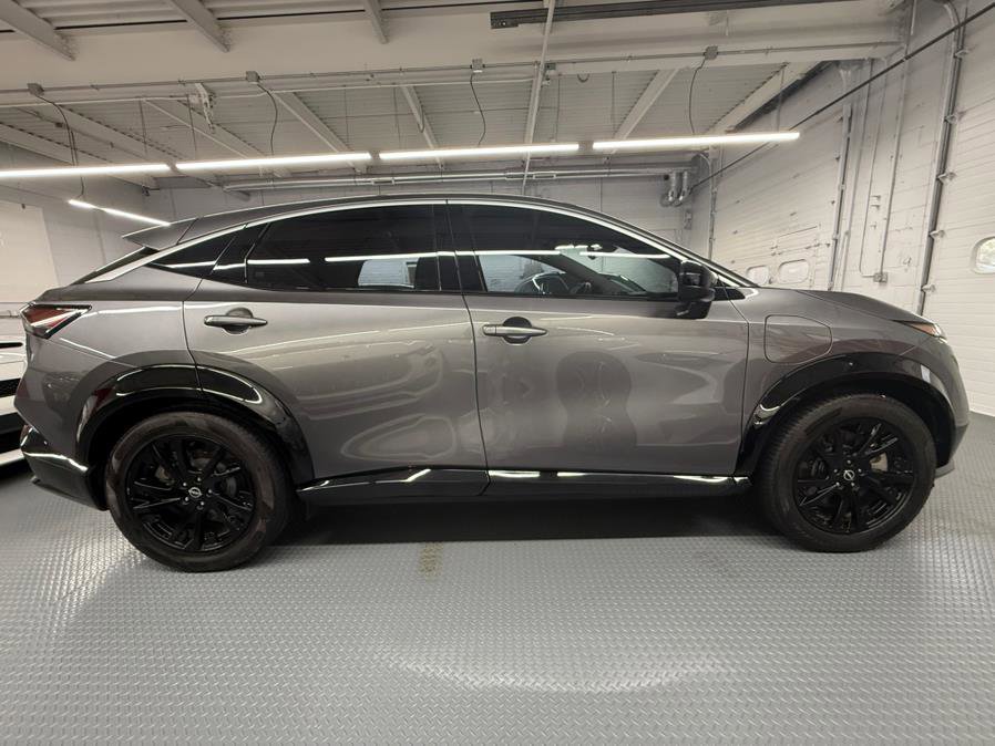 Used 2023 Nissan Ariya FWD image 6