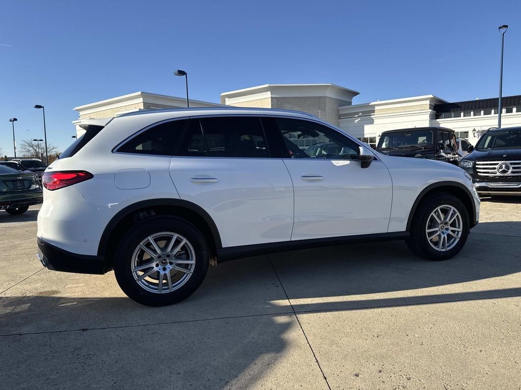 New 2026 Mercedes-Benz GLC 300 4MATIC image 7