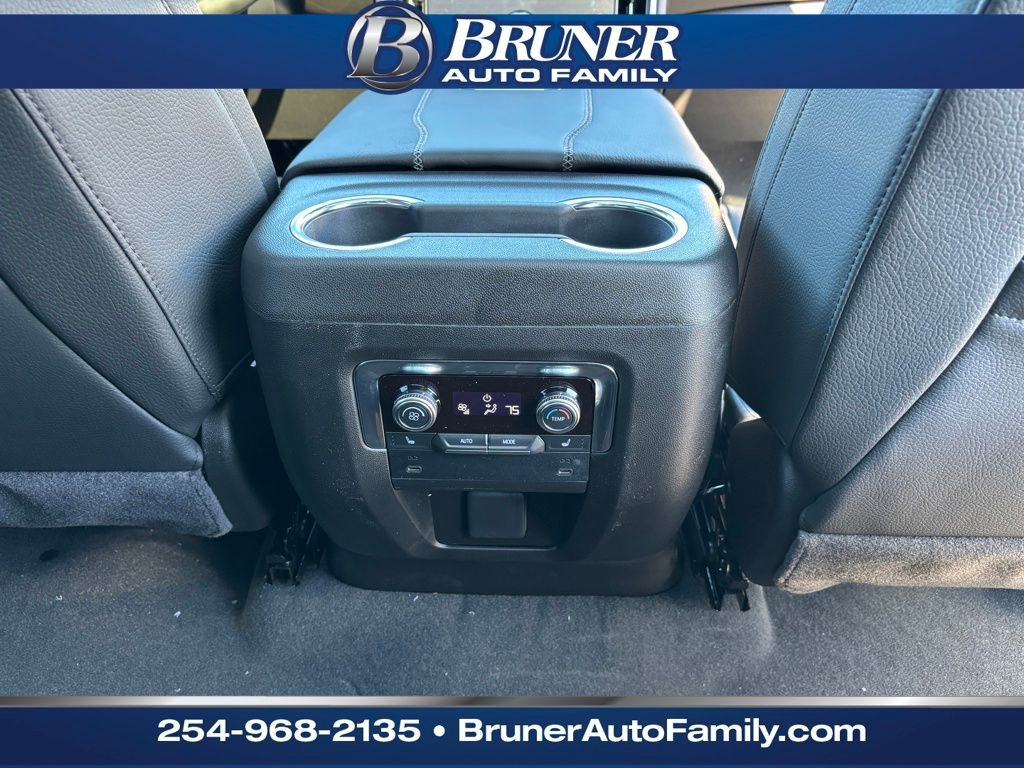 New 2026 GMC Yukon Denali w/ Sun & Power Step Package image 21
