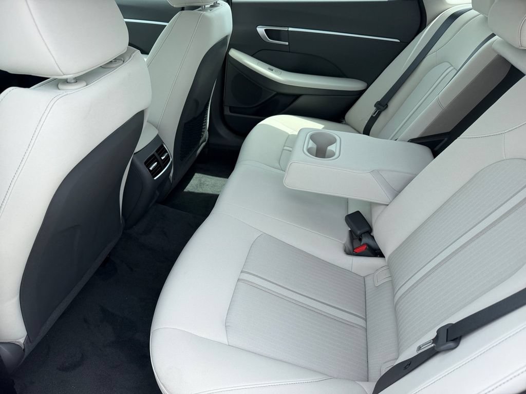 New 2026 Hyundai Sonata SEL FWD image 13