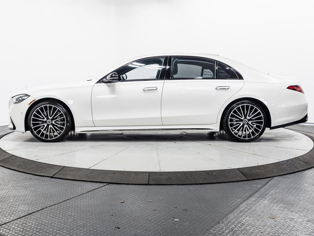Certified 2023 Mercedes-Benz S 500 4MATIC w/ AMG Line image 4