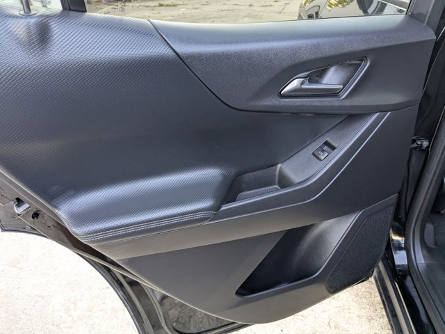 Used 2025 Chevrolet Equinox LT image 24