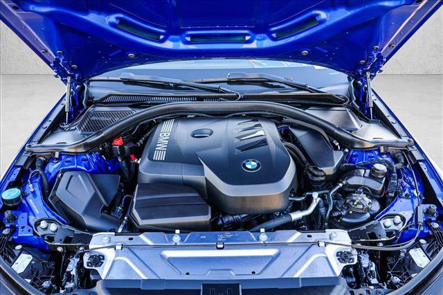 Used 2025 BMW 330i xDrive Sedan w/ M Sport Package image 29