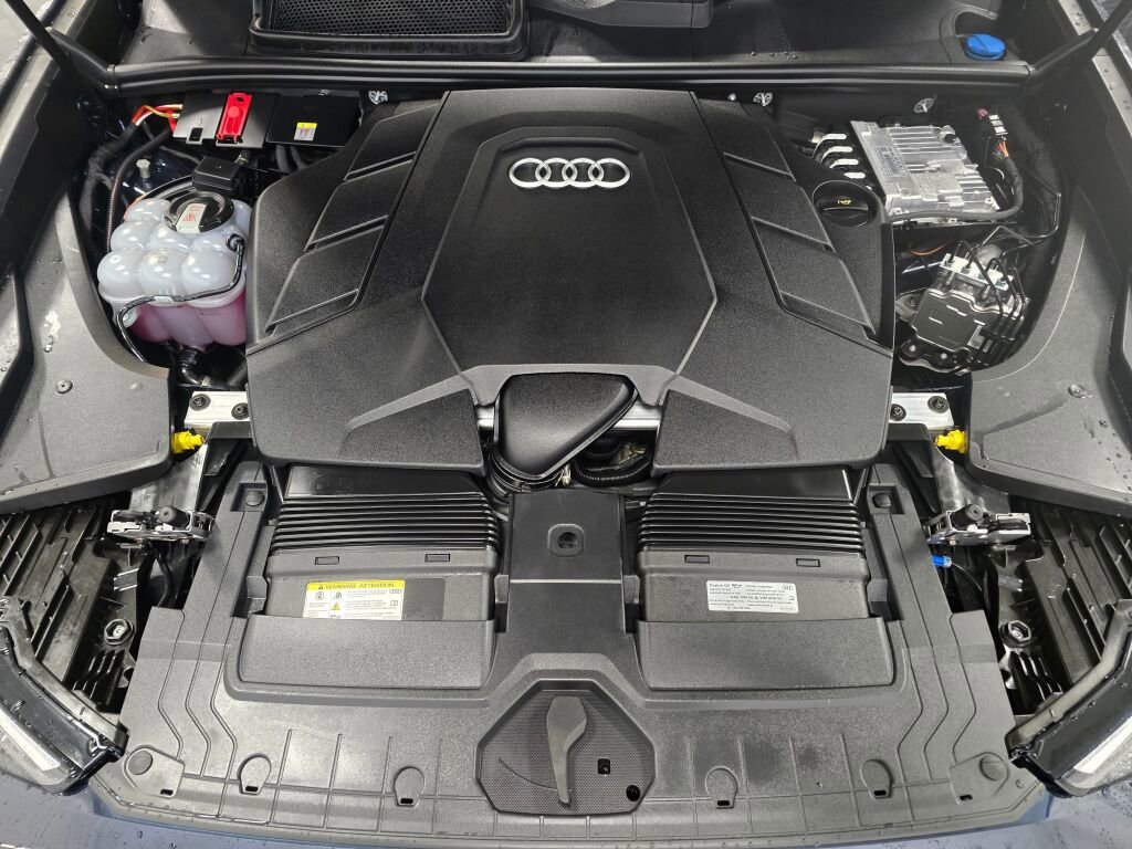Certified 2025 Audi Q8 Premium Plus w/ Premium Plus Package image 10