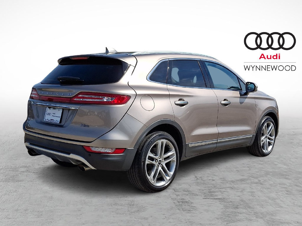 Used 2019 Lincoln MKC Reserve w/ MKC Climate Package AWD/4WD image 6