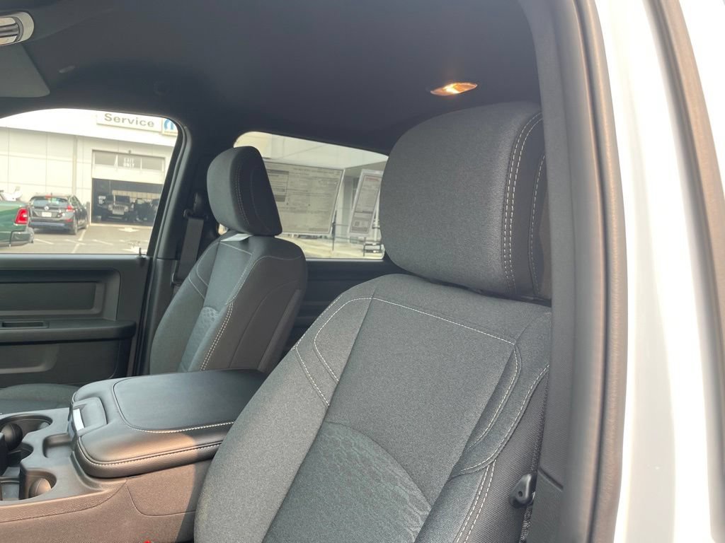New 2026 RAM 2500 Warlock AWD/4WD image 11
