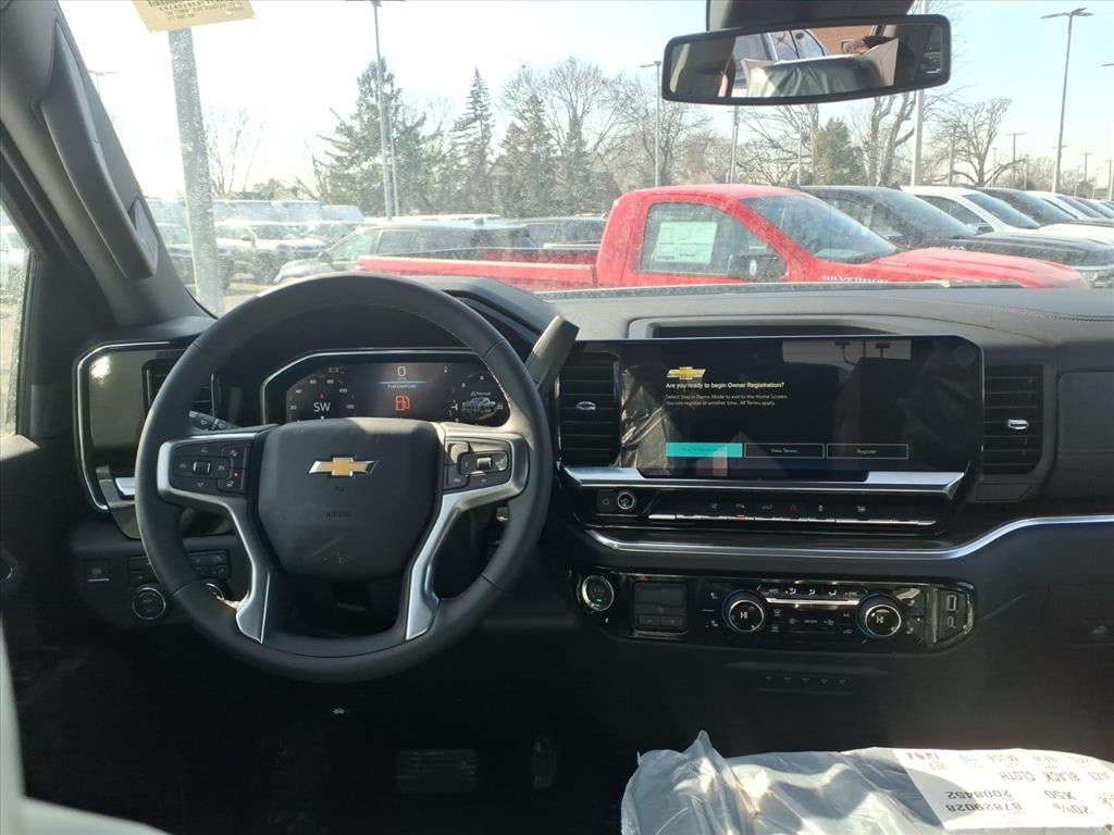 New 2026 Chevrolet Silverado 3500 LT w/ All Star Edition AWD/4WD image 10