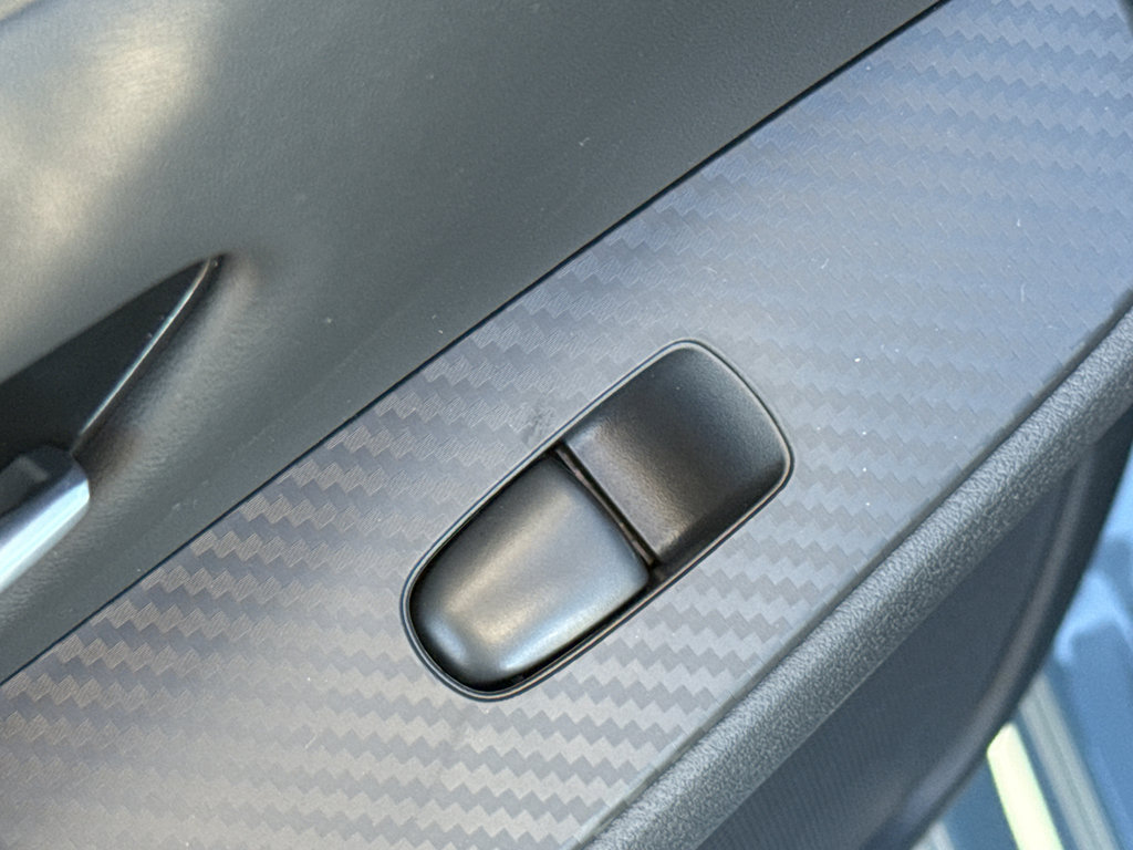 New 2025 Nissan Sentra SR image 30