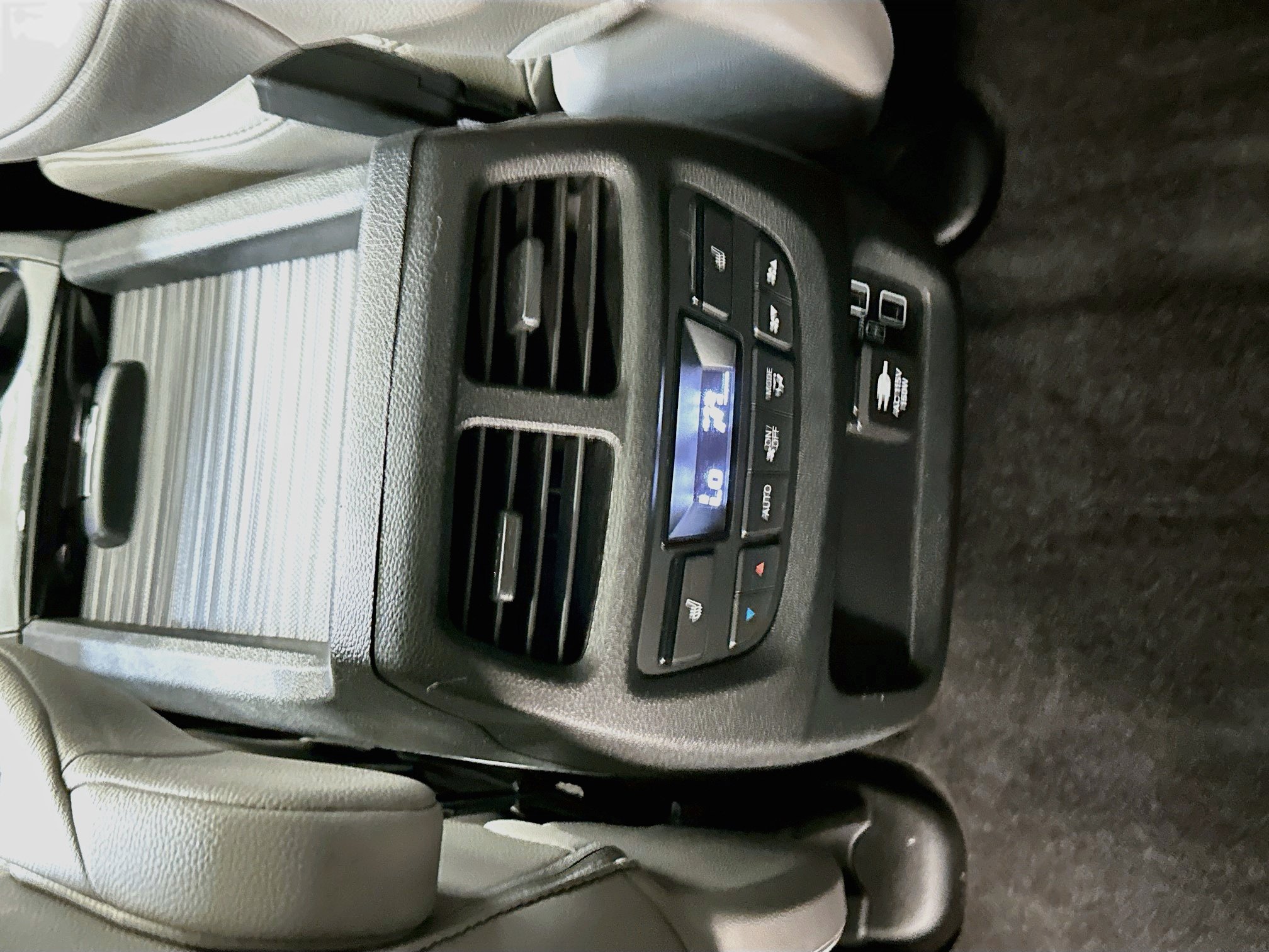 Used 2022 Honda Passport Elite image 28