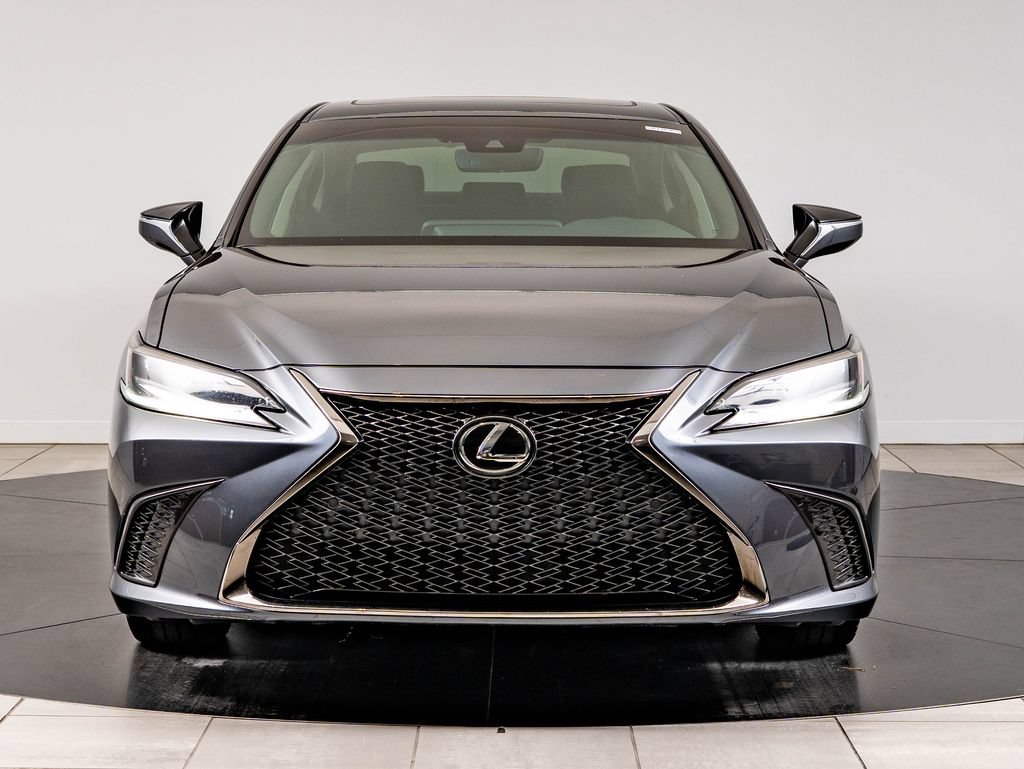 Certified 2025 Lexus ES 300h F Sport FWD image 2