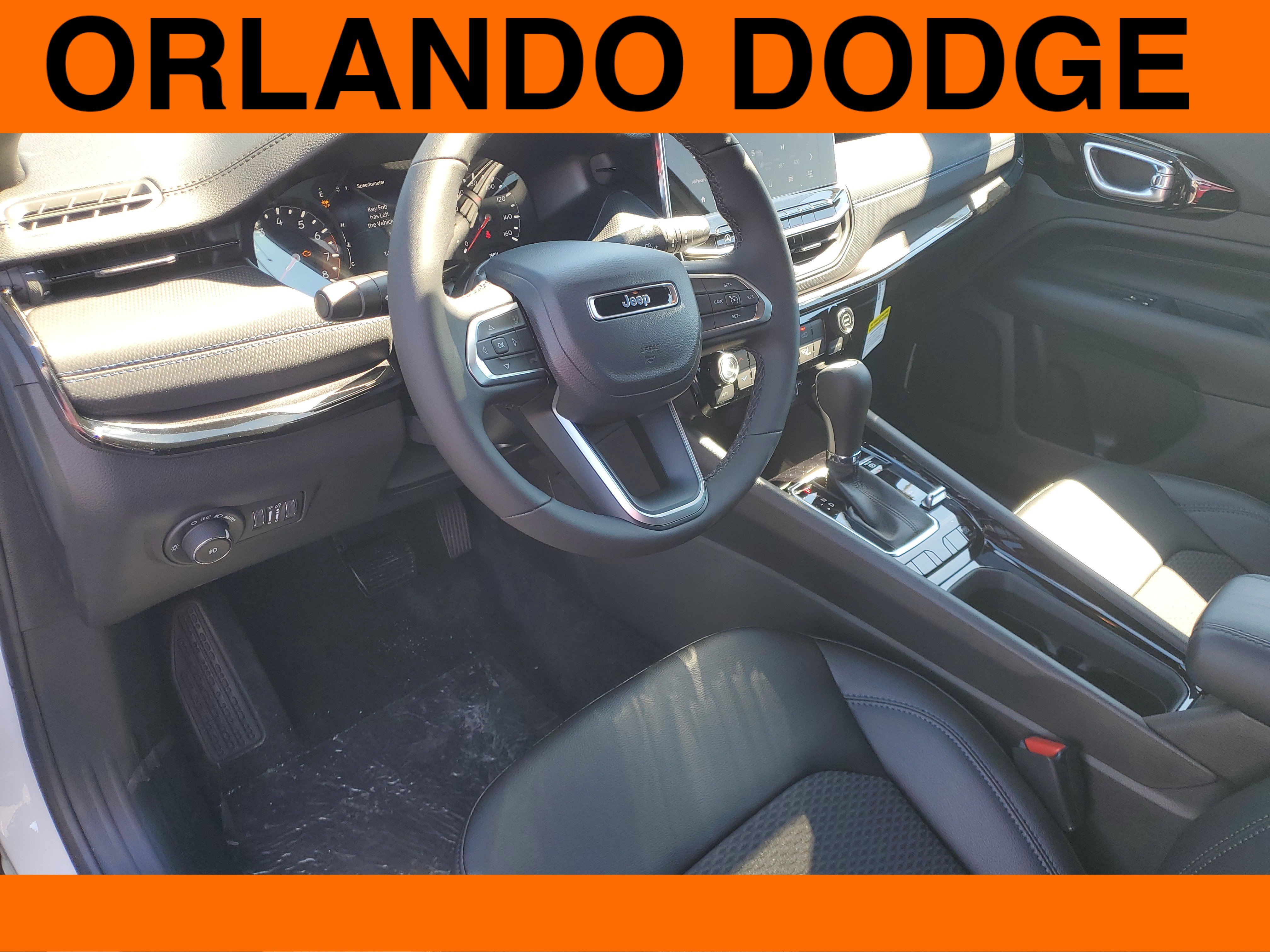 New 2026 Jeep Compass Latitude image 8