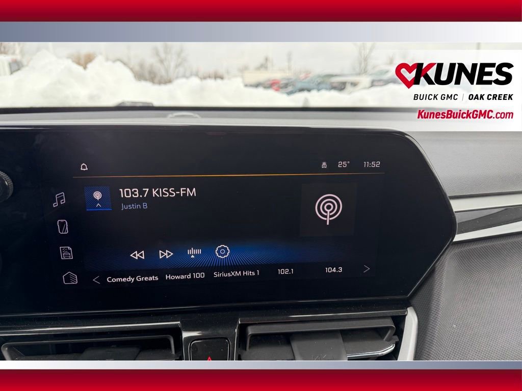 Used 2025 Chevrolet TrailBlazer LT image 19