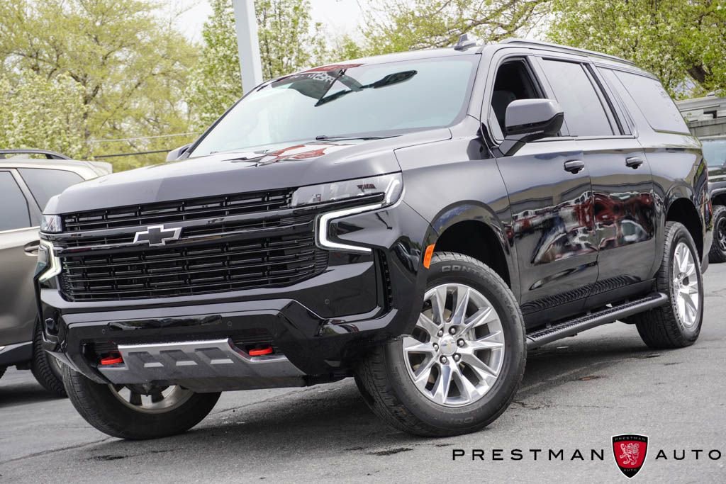 Used 2024 Chevrolet Suburban Z71 image 18