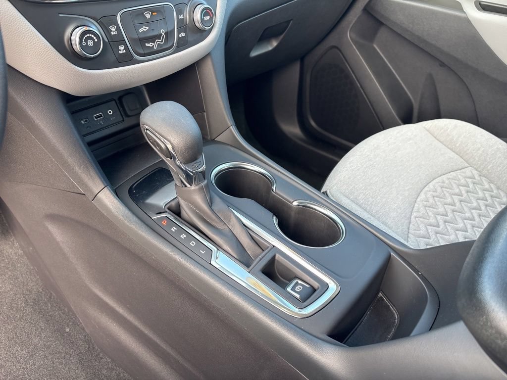Used 2024 Chevrolet Equinox LS FWD image 50