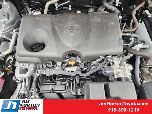 Used 2025 Toyota RAV4 XLE w/ Convenience Package FWD image 33