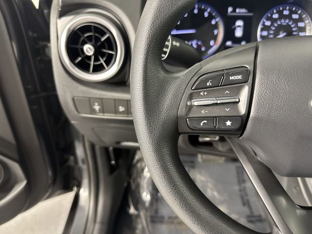 Used 2023 Hyundai Kona SEL AWD/4WD image 12