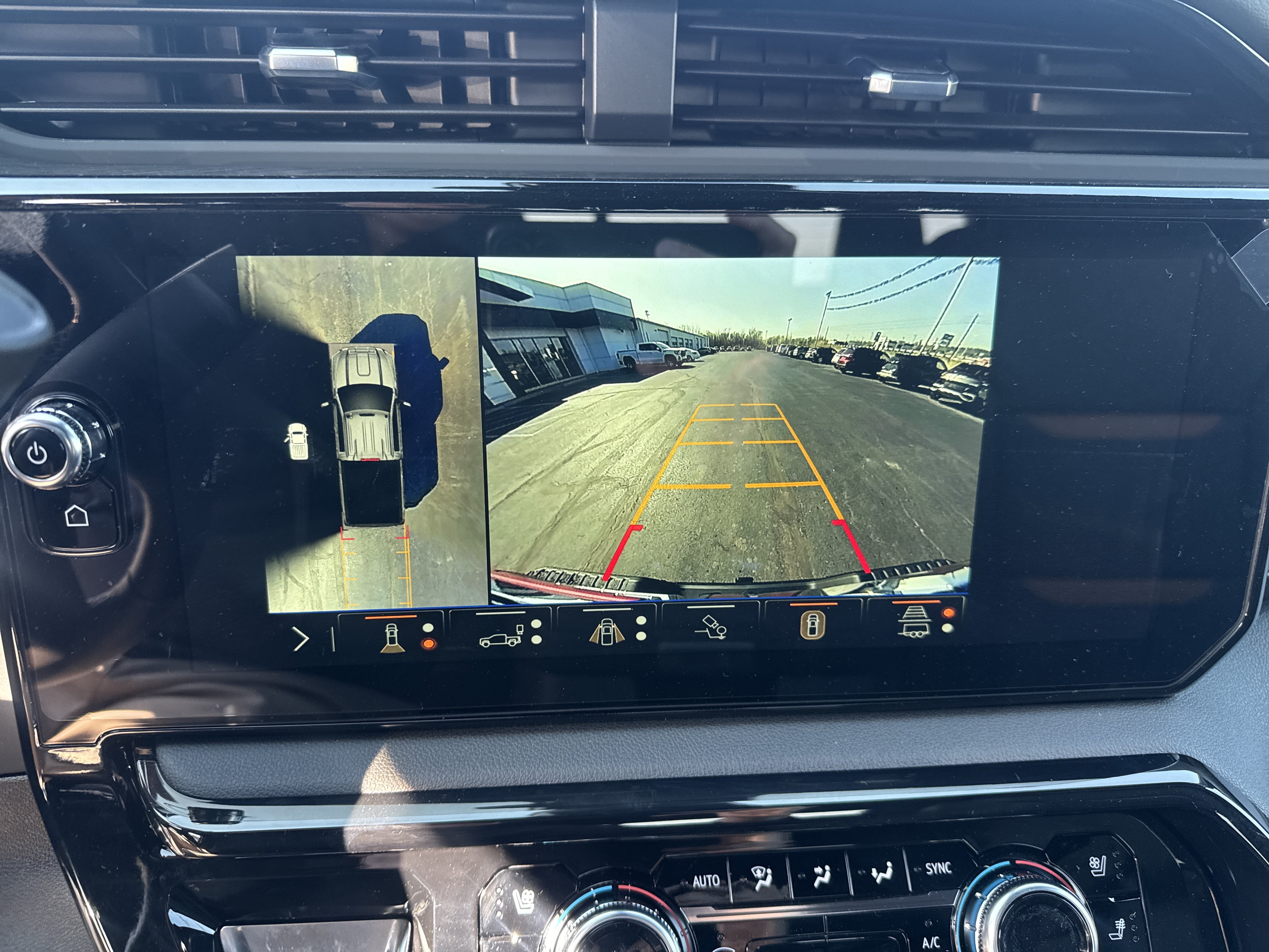 New 2026 GMC Sierra 2500 AT4 AWD/4WD image 26