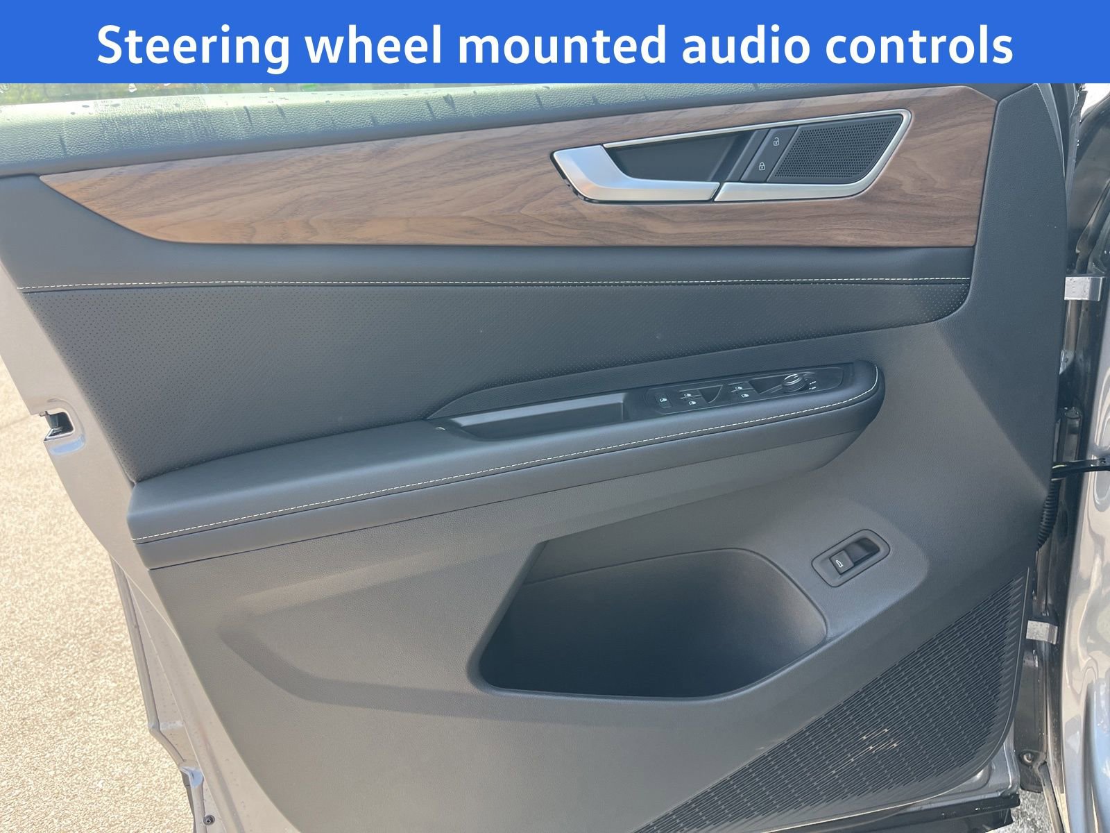 New 2026 Volkswagen Atlas SE AWD/4WD image 7