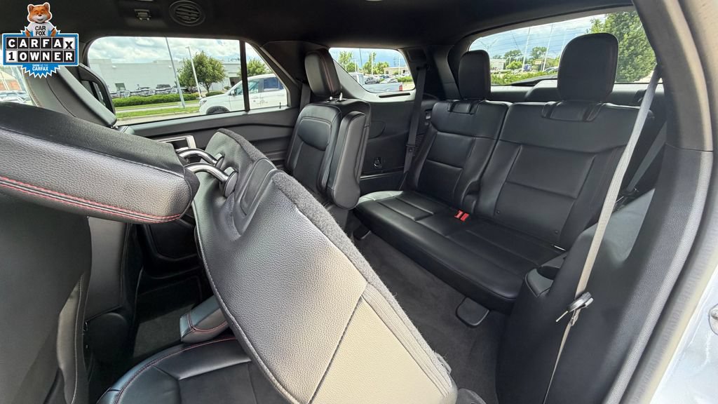 Used 2023 Ford Explorer ST-Line AWD/4WD image 20