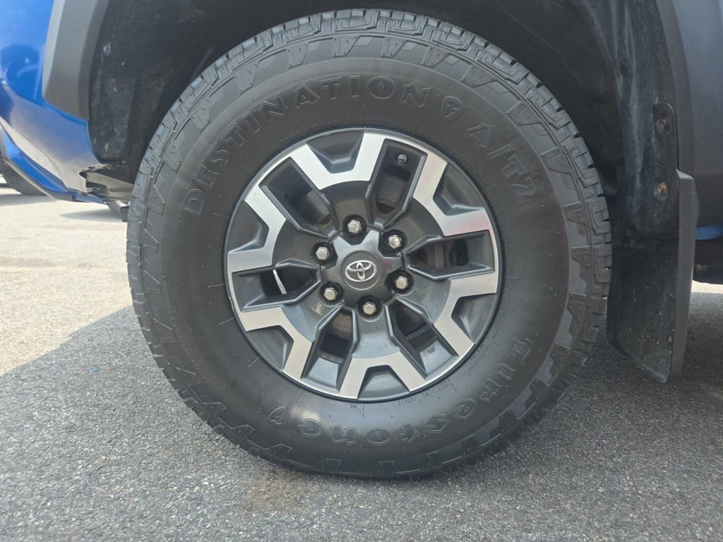 Used 2016 Toyota Tacoma TRD Off-Road w/ Towing Package AWD/4WD image 6