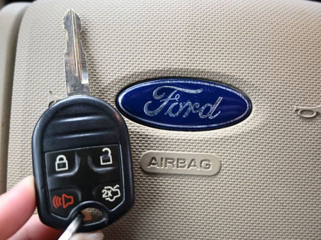 Used 2012 Ford Expedition XLT AWD/4WD image 39