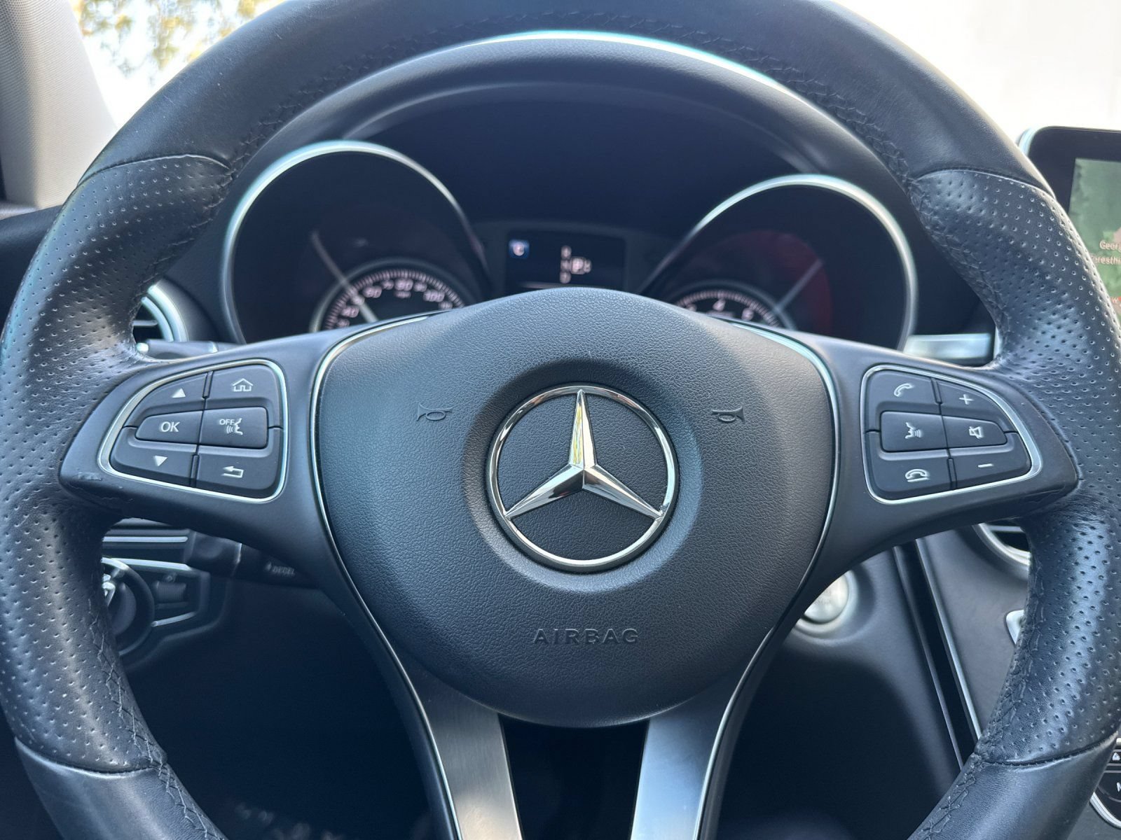 Used 2015 Mercedes-Benz C 300 Sedan image 22