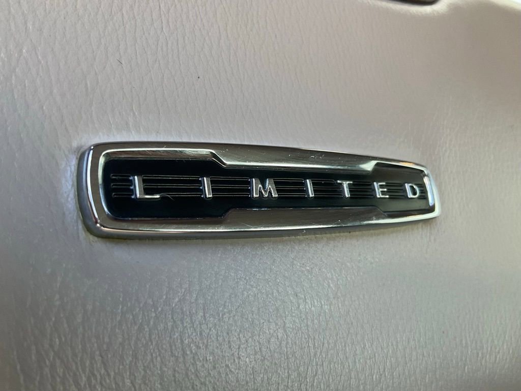 Used 2019 Ford F450 Limited image 36