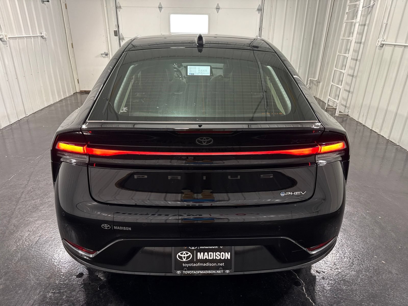 New 2025 Toyota Prius Plug-In Hybrid w/ Limited Premium Package FWD image 41