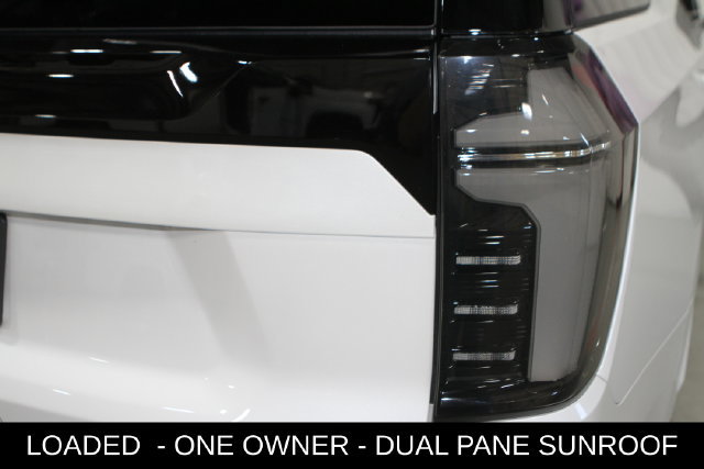 Used 2025 Chevrolet Tahoe Z71 w/ Comfort Package AWD/4WD image 35