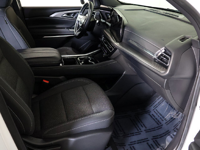 Used 2024 Chevrolet Traverse LT FWD image 36